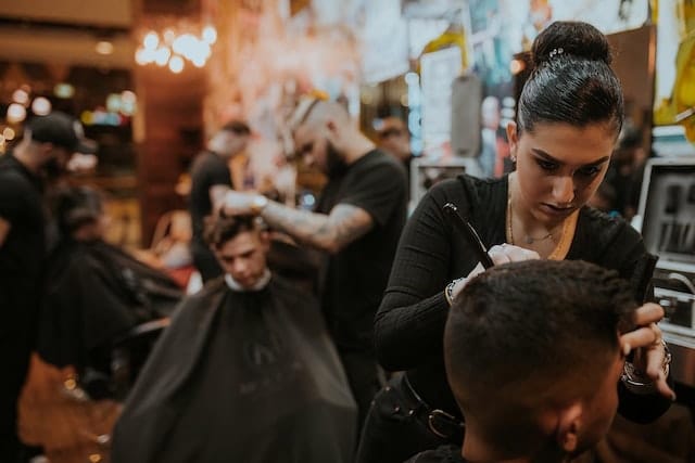 Kurs barberski Warszawa – czego się nauczysz?